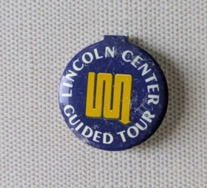 Lincoln Center Guided Tour Button Fold Over Tab Badge Tin Metal Vintage Souvenir - Picture 1 of 3