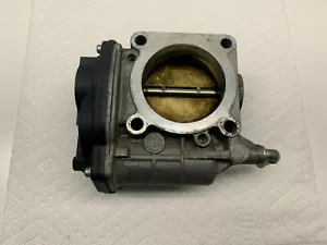 LEFT Throttle Body For 2011 2012 2013 Infiniti FX35 G35 M37 G37 M35 350Z 370Z - Picture 1 of 7
