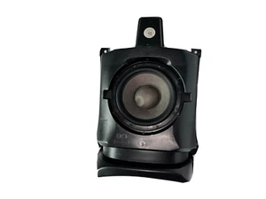 Aston Martin DB11 2020 Rear Subwoofer Bass Speaker KY5318808BA Used - Bild 1 von 5