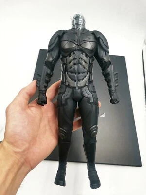 Hot Toys DX12 The Dark Knight Rises: 1/6th scale Batman/ Bruce Wayne Body Figure - Image 1 of 4