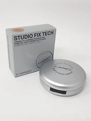 MAC NW25 Studio Fix Tech Cream-To-Powder Foundation - Image 1 of 3
