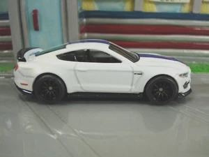 Hot Wheels Loose Ford Shelby GT350R from Jay Leno Garage Metal Base/Real Riders - Picture 1 of 11