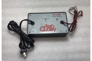 TC-250, TC250, Aero Quality Aircraft Battery Trickle Charger - Foto 1 di 2