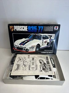 Nitto Porsche 935-77 Turbo Model Kit 1/28 nuovo scatola aperta buste sigillate - Foto 1 di 12