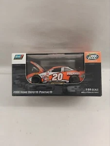 2000 Revell Tony Stewart #20 Home Depot 1:64 Pontiac rigido - Foto 1 di 6
