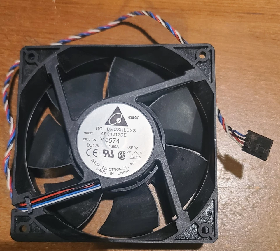 Delta DELL 120mm Case cooling fan DC12V AFC1212DE 5 Pin 0Y4574 - Image 1 of 1