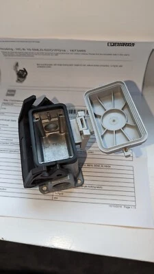 *NEW* Phoenix Contact 1673465 HC-B 10-SMLD-52/O1PG16 Connector housing - Image 1 of 4