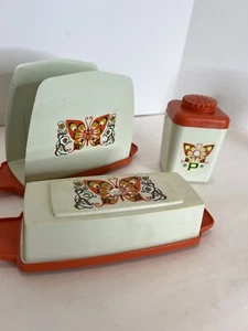Vtg Retro 70's Orange Butterfly Salt/Pepper Shaker Butter Dish & Napkin Holder - Picture 1 of 24