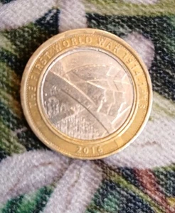 RARE 2016 The First World War 2 Pound Coin - Picture 1 of 4