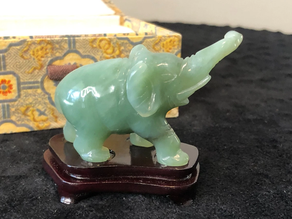 中国古玩 唐物 緑砡石 翡翠 青砡手彫水盠 中国古玩 唐物 緑砡石 翡翠