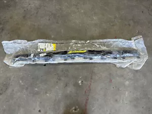 Genuine GM Rear Bumper Cover Energy Absorbed 23429091 - Picture 1 of 5