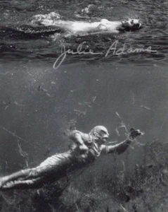 JULIE ADAMS IN PERSON SIGNED PHOTO CREATURE FROM THE BLACK LAGOON - Picture 1 of 2