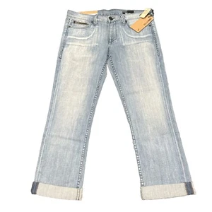William Rast Women's Frankie Boy Tapered Jeans Light Blue Wash Denim Size 26 NWT - Picture 1 of 6