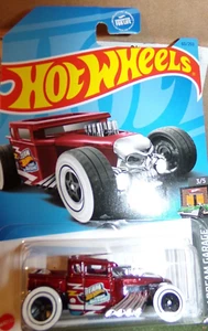 Hot Wheels 2023 Bone Shaker Dream Garage rojo perla techo abierto paredes blancas 60/250 - Imagen 1 de 2