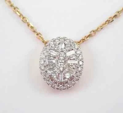 Colgante racimo de mujer de corte redondo de 2 quilates de moissanita real enchapado en oro amarillo de 14 k Foto 1 de 4