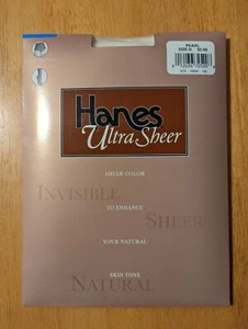 Vintage NOS Hanes Ultra Sheer Pearl Size D - Picture 1 of 2