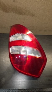 Fanale posteriore lato passeggero Mercedes Classe A180 MK2 2007 A1698200364 - Foto 1 di 7