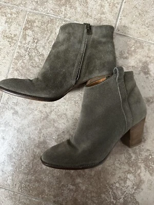 Madewell Billie Botines Para Mujer 8 Oliva Gamuza Tacón Bloque Cremallera Lateral Botines Foto 1 de 4