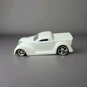 Jada Toys 1937 Ford White Pickup Truck 1:64 Scale EUC - Picture 1 of 5