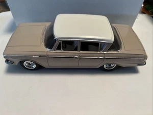 1962 AMC Rambler Plastic Promo Model 1/25 Scale Tan & White - Picture 1 of 12