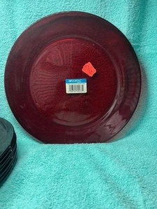 Vintage Set Of 8 Classique Ruby Red Dinner Plates 10" Arcoroc France NEW w/tags - Picture 1 of 4