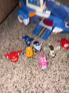 Super Wings Airport Playset with Transforming Figures Planes Lot 10 Piece - Picture 1 of 14