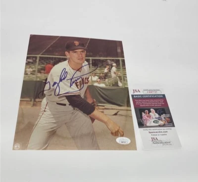 Gaylord Perry Signed Auto 8 x 10 Photo San Francisco Giants JSA COA CE87737 - Image 1 of 4