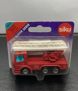 Siku - Brandweer Ladderwagen Red  (1015) Sealed - Picture 1 of 6