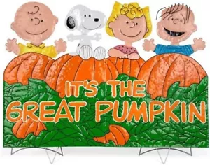 "It's the Great Pumpkin Charlie Brown" Peanuts Gang Hammered Metal Halloween Dec - Picture 1 of 2