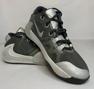 Nike Freak 1 Smoke Gray/Metallic Silver BQ5633-050 Size 4.5 Y (EUR 36.5) - Bild 1 von 6