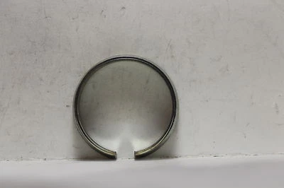 1969-1974 G3SS G3TR KAWASAKI (KB21) NOS OEM SILENCIADOR INSERCIÓN ESCAPE SOPORTE COLLAR Foto 1 de 4