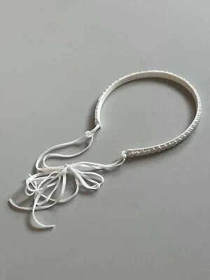 Hochzeitsschmuck Haarreif weiß mit Perlen - Bild 1 von 3