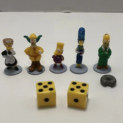 VTG The Simpsons Clue Board Game Replacement Pieces Token Characters & Dice 2002 - Image 1 of 4