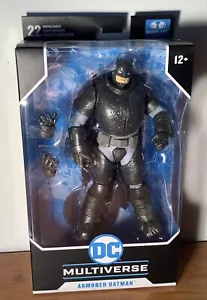 FIGURA BLINDADA BATMAN DC MULTIVERSO / JUGUETES MCFARLANE - Imagen 1 de 12