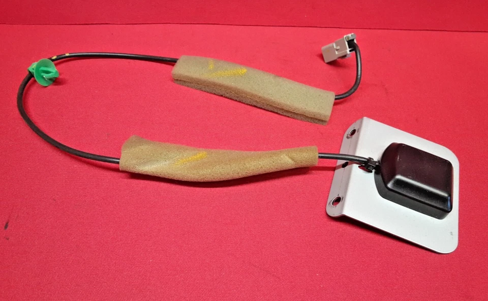 Antena GPS radio navegación Honda Civic 2006-2008 39835-SNA-A011-M1 Foto 1 de 4