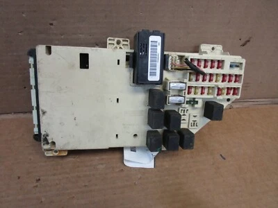 99 00 Chrysler Intrepid Interior Cabin Fuse Box Relay Block Panel 04602282 - Image 1 of 3