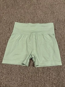 Forever 21 Women’s Mint Colored Biker Shorts Size Medium - Picture 1 of 3