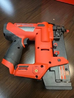 Brand New Milwaukee 2541-20 M12 FUEL 12V 18 Gauge Compact Brad Nailer TOOL ONLY - Image 1 of 4