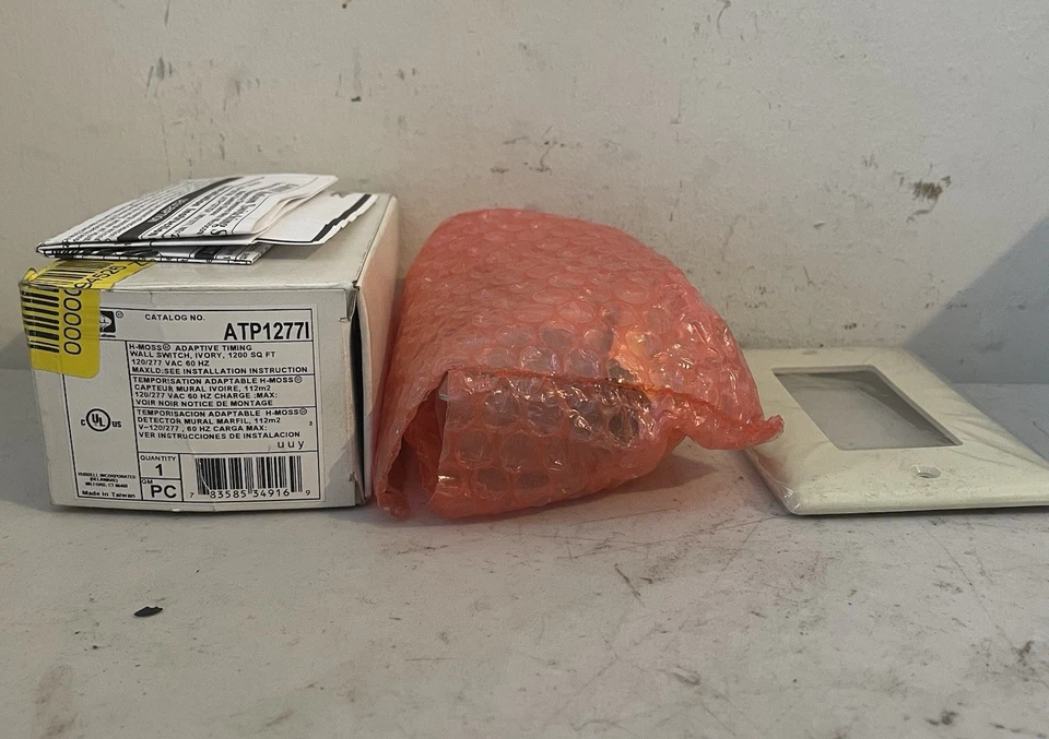 NUEVO INTERRUPTOR DE PARED DE SINCRONIZACIÓN ADAPTATIVA MARFIL HUBBELL ATP1277I Foto 1 de 1