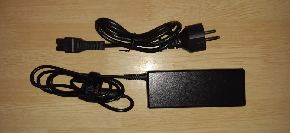 PC PORTABLE WINDOWS10 SUITE OFFICE 15,6" Hdd500Gb Ram4Gb Chargeur - Photo 1/1