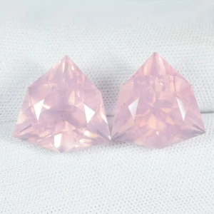 25.95 ct SHIMMERING NATURAL ROSE COLOR QUARTZ Trillion Fancy Cut PAIR C Vdo 4C - Picture 1 of 3