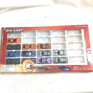 12 Diecast Metall Sammler Sport Räder, Autos in OVP, Maßstab 1:64  - Bild 1 von 7