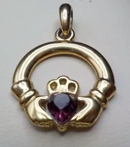 Solvar Gold Tone Purple Stone Claddagh Pendant. 1" x 1/2" - Picture 1 of 2
