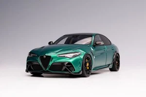 Alfa Romeo Giulia GTA - Grün - 1:18 - Motorhelix (M89002) - Picture 1 of 3