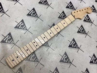 Cuello de guitarra eléctrica moderna Warmoth Strat vintage arce brillante 59 Foto 1 de 4