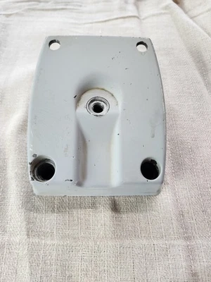 VOLVO PENTA AQ 290 DP-C DP-D DP-E USED OUTDRIVE TOP COVER 3857149 23838495 - Image 1 of 4