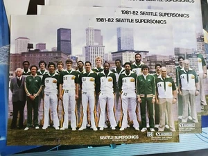1981-82 SEATTLE SUPERSONICS Team Poster G. Williams Bob Peterson photog EXC cond - Picture 1 of 3