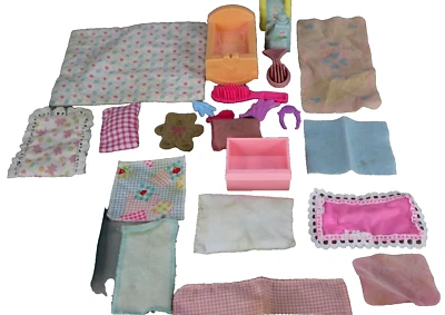 Lote De Colección Casa De Muñecas (Como Está) Alfombras Mantas Muebles Playskool Mattel Fisher Price+ Foto 1 de 4