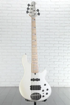 Baixo personalizado Lakland Skyline 55-02 - Branco pérola com escala de bordo - Imagem 1 de 4
