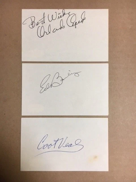 Ed Bailey Cincinnati Reds Signed 3X5 Index Card 1950s Debut JSA Sticker on Back - Image 1 of 1